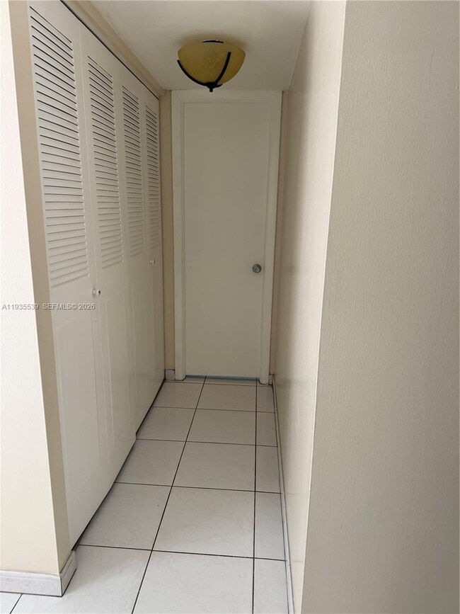 Photo - 5061 W Oakland Park Blvd Unit 211