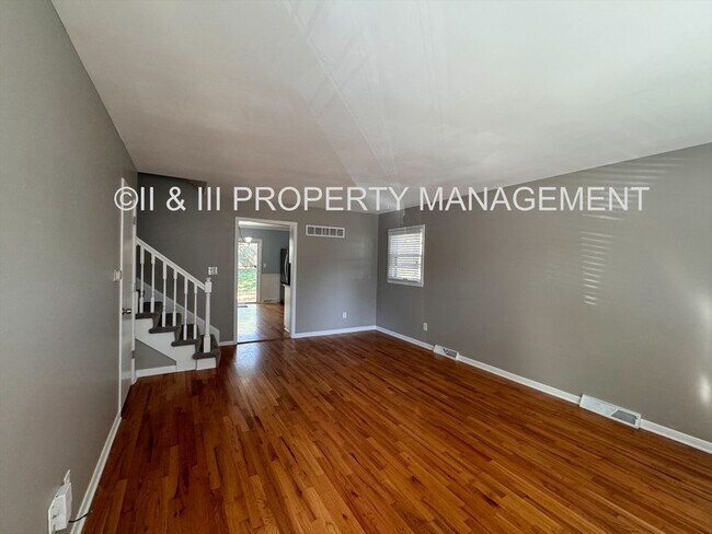 Photo - 9508 Outlook Dr