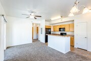 1HAB, 1BA - The Crestone