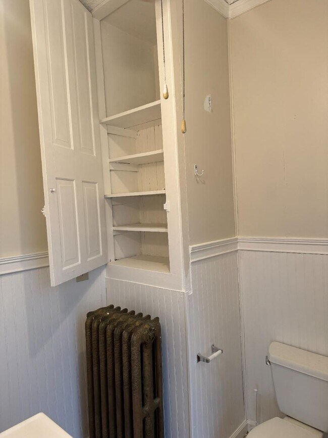 Photo - 1322 E Spring St