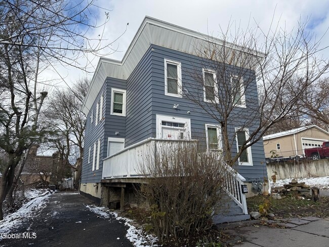 Photo - 10 Orange St