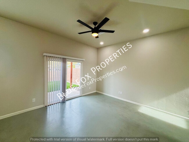 Photo - 149 E Stone Ct