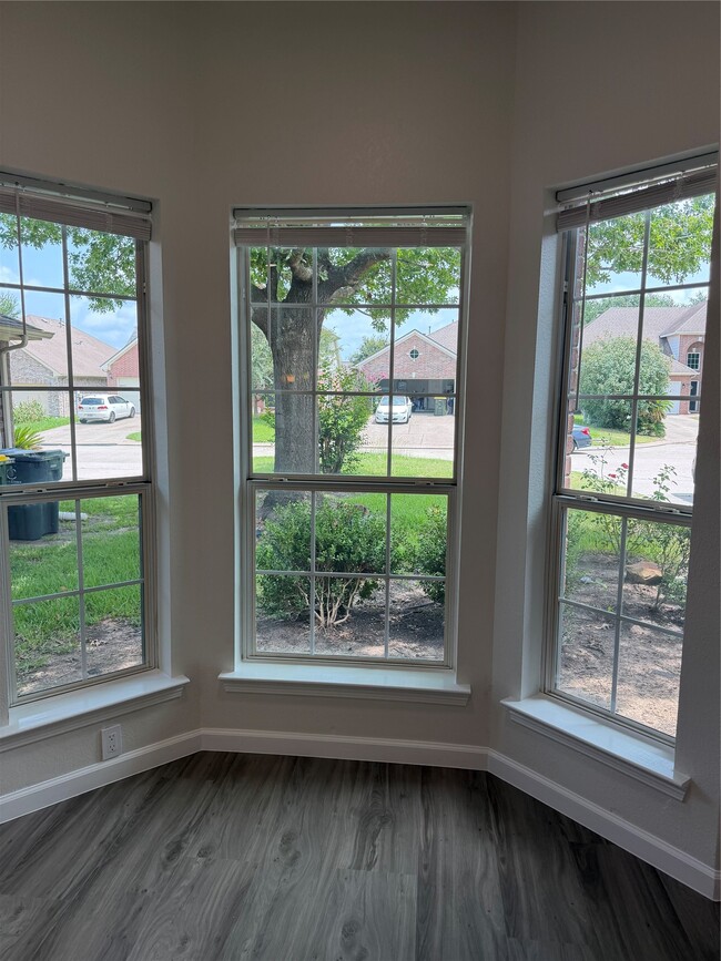 Photo - 2205 Highland Crossing Dr