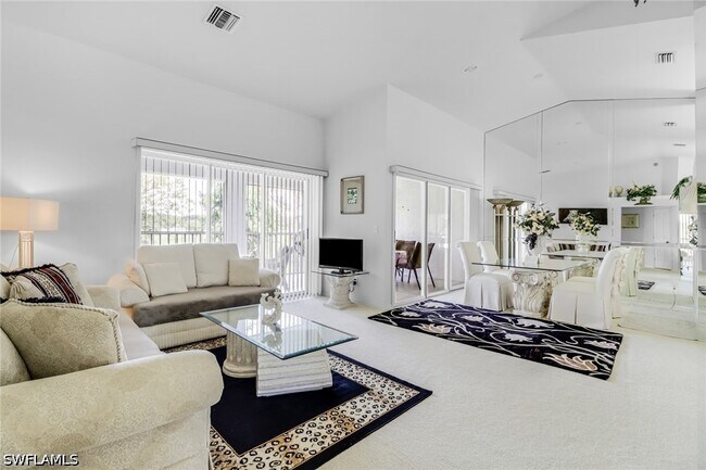 13131 Castle Harbour Dr Unit M3