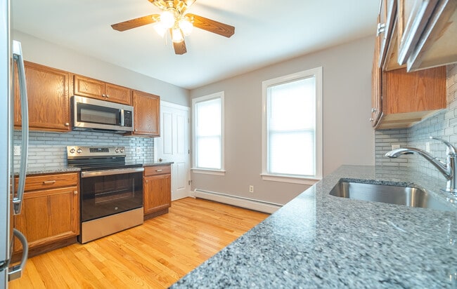 Photo - 362 Soundview Ave Unit 1