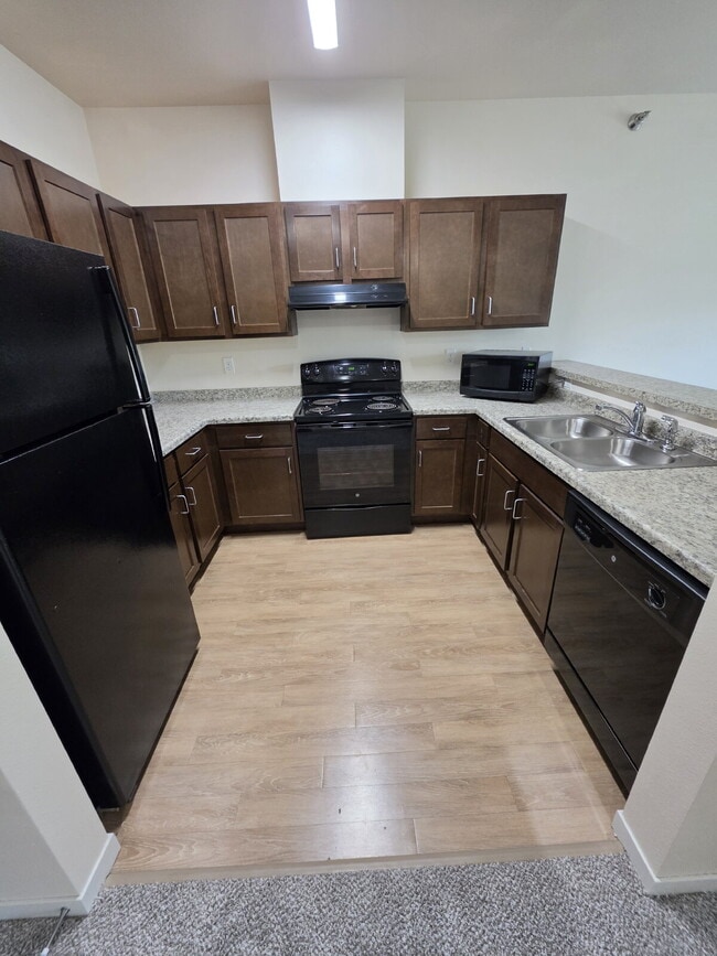 Photo - 2 Bedroom | 1 Bathroom 2nd Floor Apartment Available RIGHT NOW! Unit 207