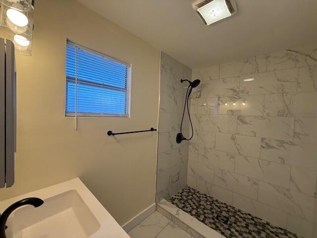 904 4th St Unit 3
