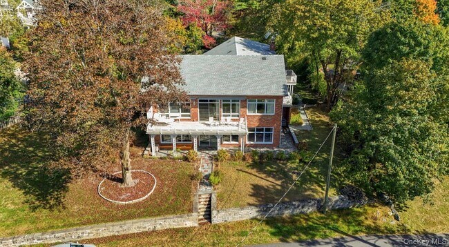 500 N Lake Blvd