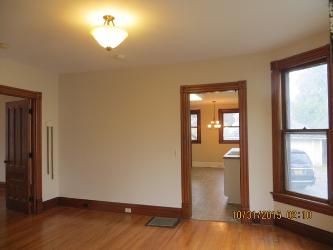 Dinning -entrances to Master and Kitchen - 12 E Main St Unit 1