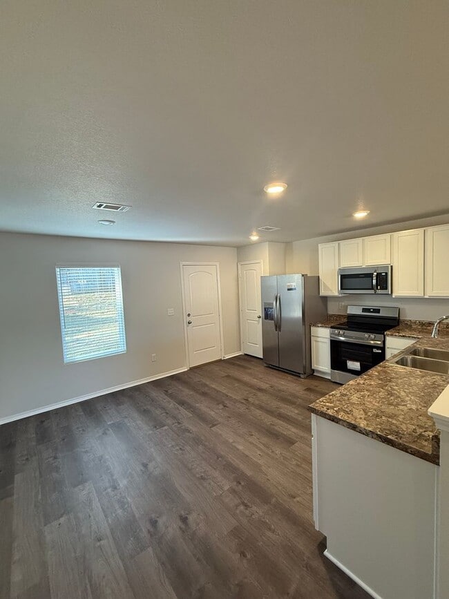 Photo - *$99 Rent + Amazon CASH!* Brand New -  Three Bedroom | Two Bathroom Home in Benton