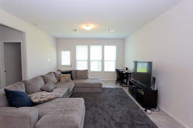 Photo - 4406 Mooring Cove Ct