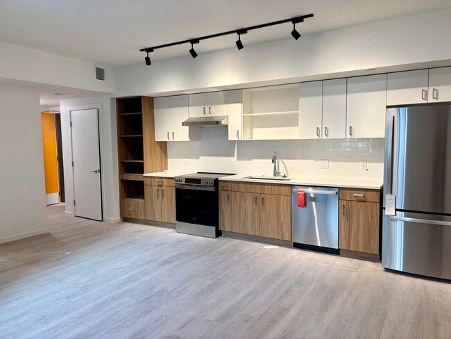 Cocina de 2 habitaciones - The Irving at Mile High Vista