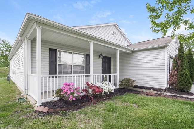 Photo - 5221 Valcourt Rd