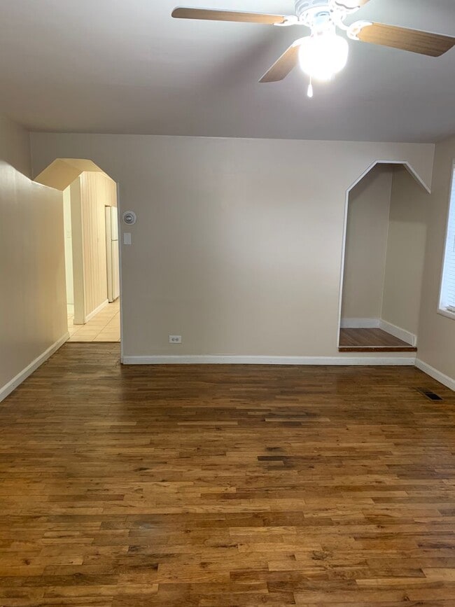 Building Photo - 3 Bedroom 1 Bath house located in Osburn, ...