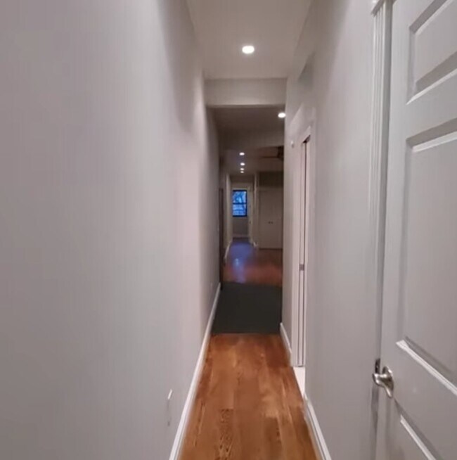 Photo - W. 97th St, Riverside Dr Unidad 5