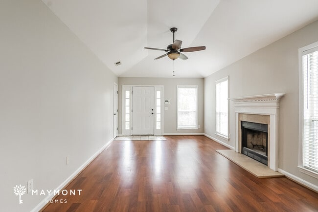 Photo - 349 Camden Cove Cir