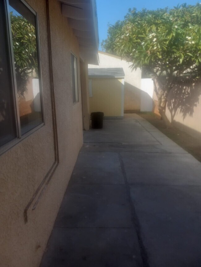 Photo - 4109 Live Oak St