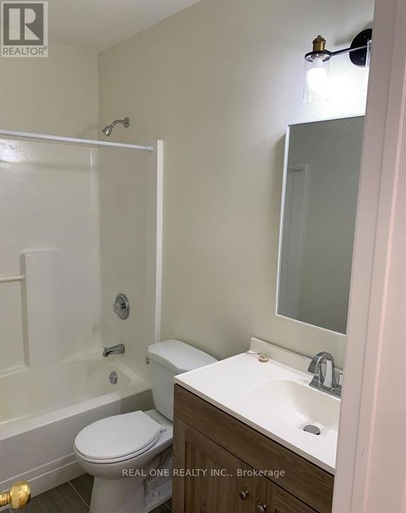 Photo - 18 Leggott Ave