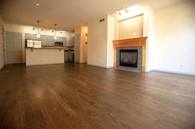 Photo - 2 bed/2 bath Sloans Lake Condo