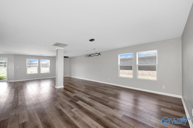 Photo - 3571 Avalon Lake Dr SW