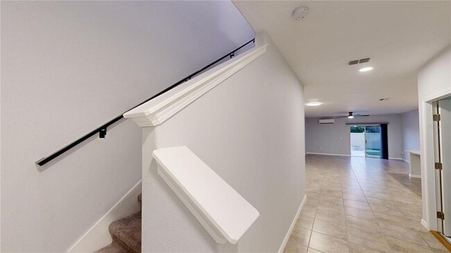 Photo - 17034 Yellow Pine St