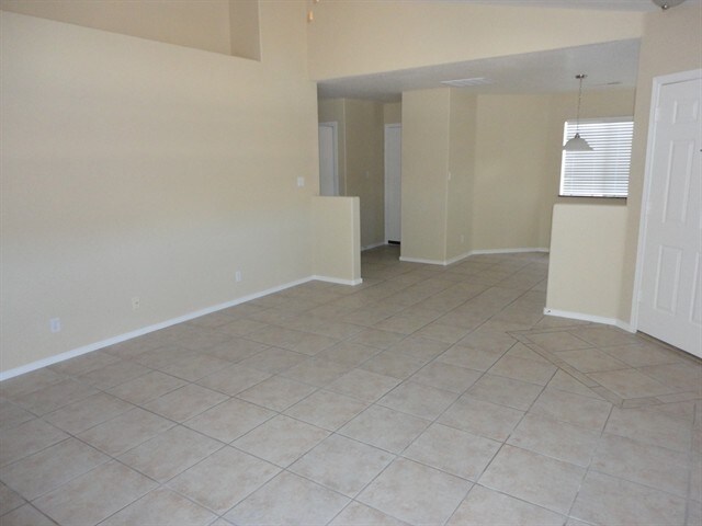 Photo - 624 Valley Meadows Dr