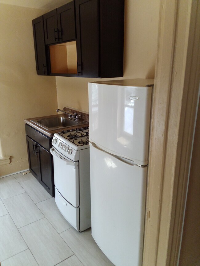 Photo - 1126 W Rockland St Unidad 3