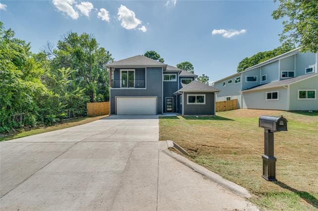 Building Photo - 1851 Highland Dr E Rental
