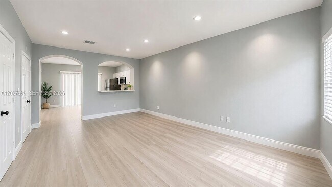 Photo - 16914 SW 137th Pl