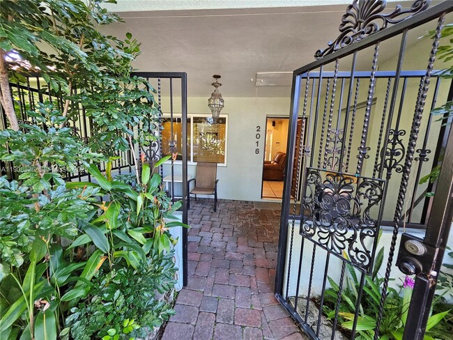 Photo - 2016 NE 26th Dr