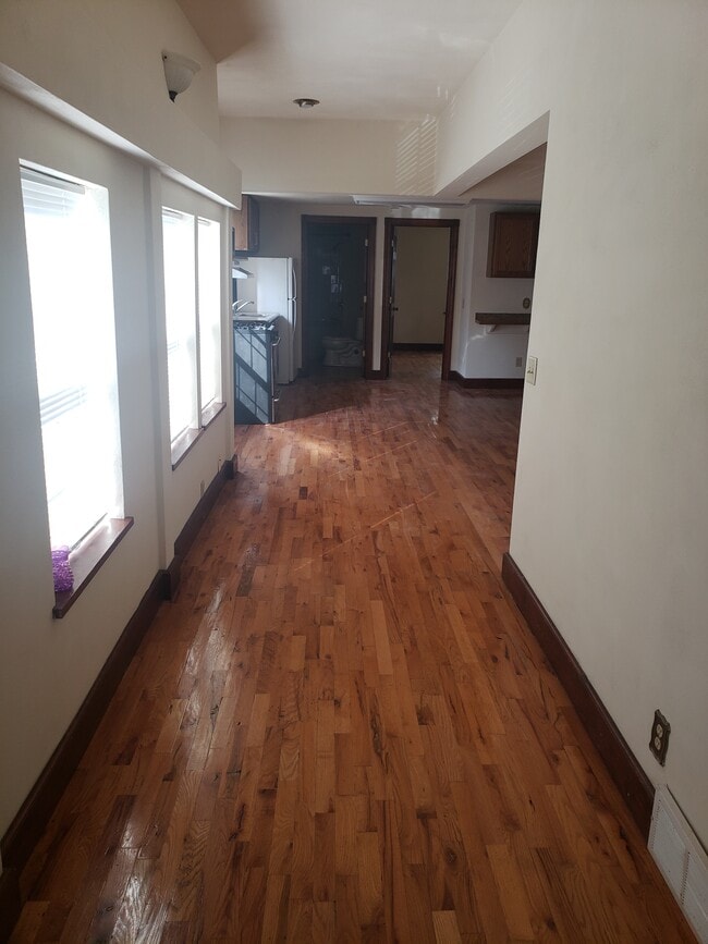 Photo - 520 E Johnson St Unit 1