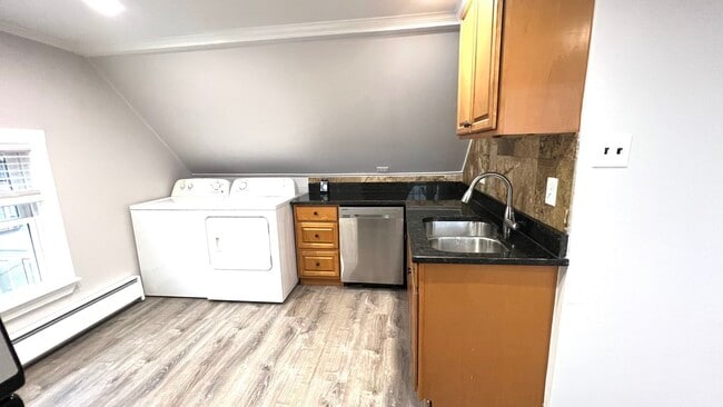 Photo - 131 Josephine Ave Unit Josephine