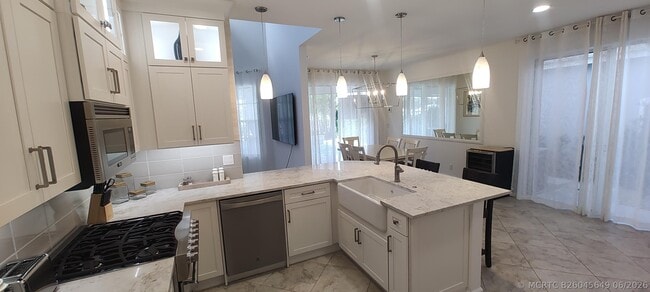 8167 Quail Meadow Way