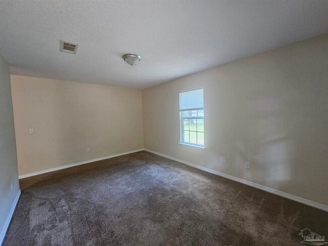 Photo - 2040 E Roberts Rd
