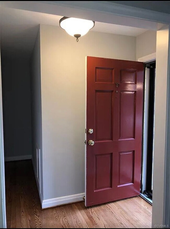 Photo - Beautifully Renovated 4bdrm/2.5bth Tri-Level Home Located on a Large Lot in Henrico County!!