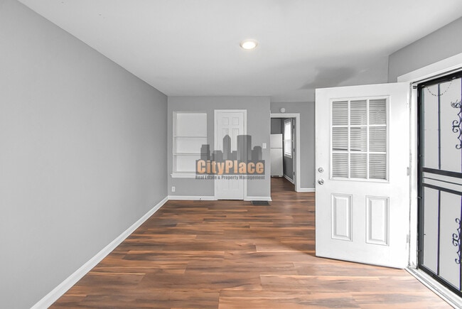 Photo - 4726 E 34th St