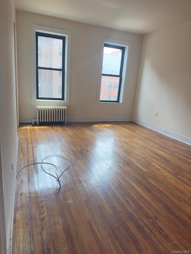 144-44 Sanford Ave