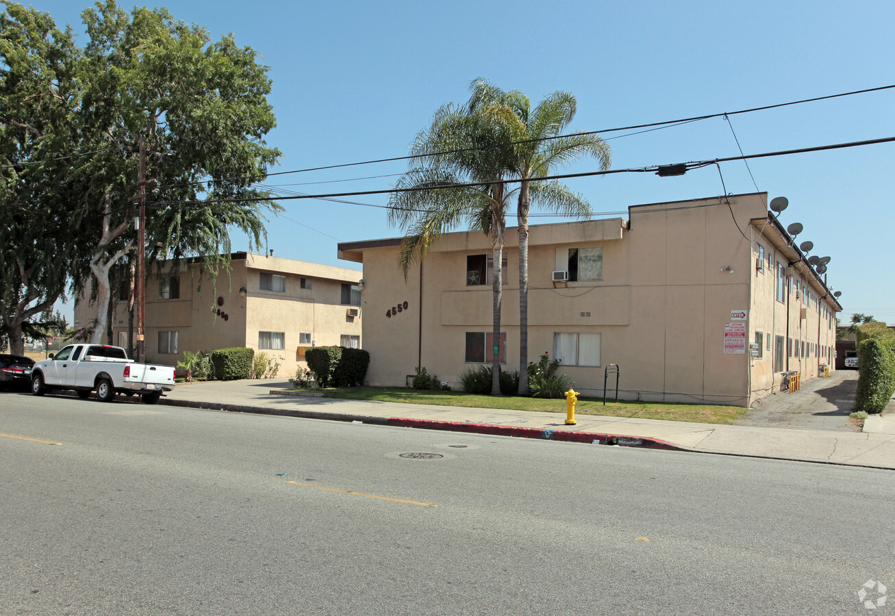 Photo - Santa Ana Apartments