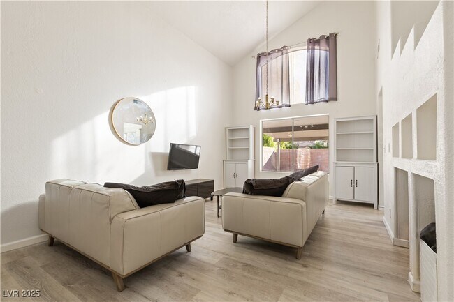 Photo - 7820 Mount Angel Dr