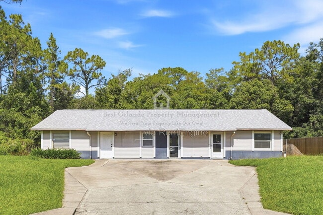 Building Photo - 1950 Bonneville Dr