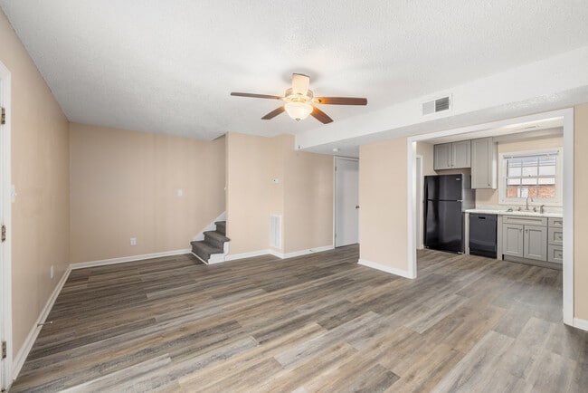 Photo - Cooper's Landing Apartments