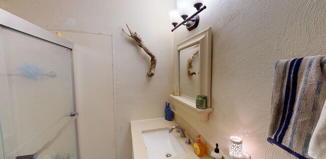 Photo - Bassett & Wash, LLC 511WW Unit House