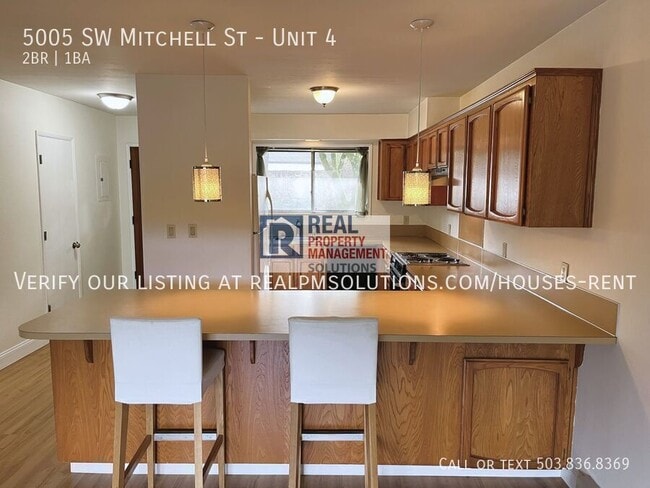 Photo - 5005 SW Mitchell St Unit 4