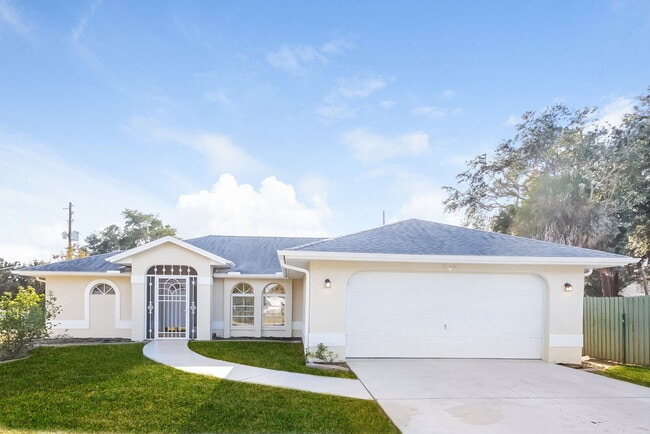 Building Photo - 848 Guild Dr