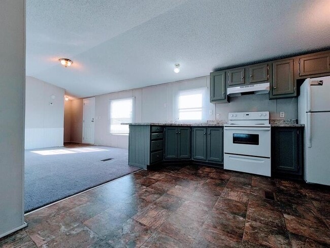 Photo - 4417 Rainbow Ln