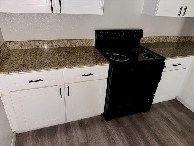 Photo - 5405 Suez St Unit 1