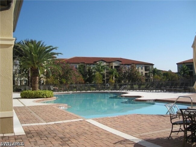 Photo - 12955 Positano Cir Unidad 102