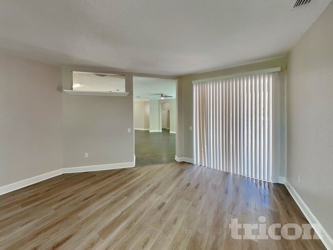 Photo - 3012 Forest Hammock Dr