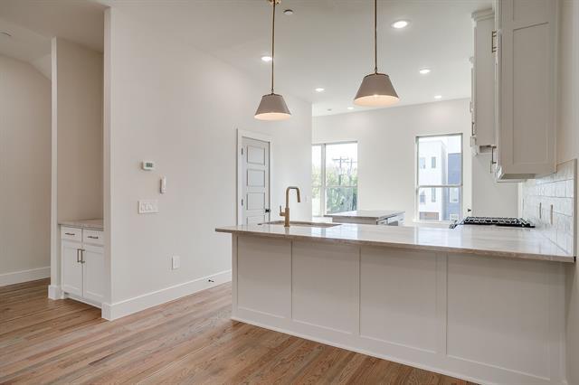 Photo - 2820 Weisenberger St Unit 102