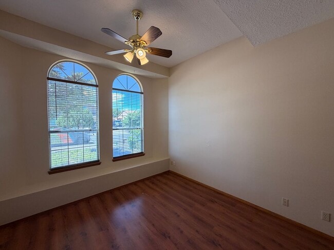 Photo - 7281 Spruce Mountain Loop NE